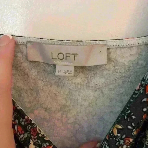 Flowy LOFT Summer Sundress - Picture 3 of 4